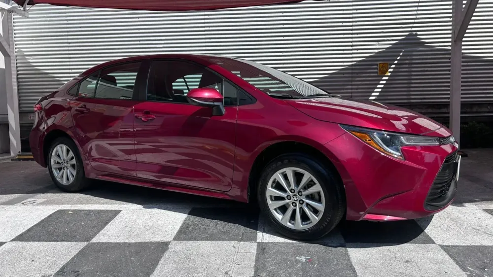 Fotografía en tamaño completo