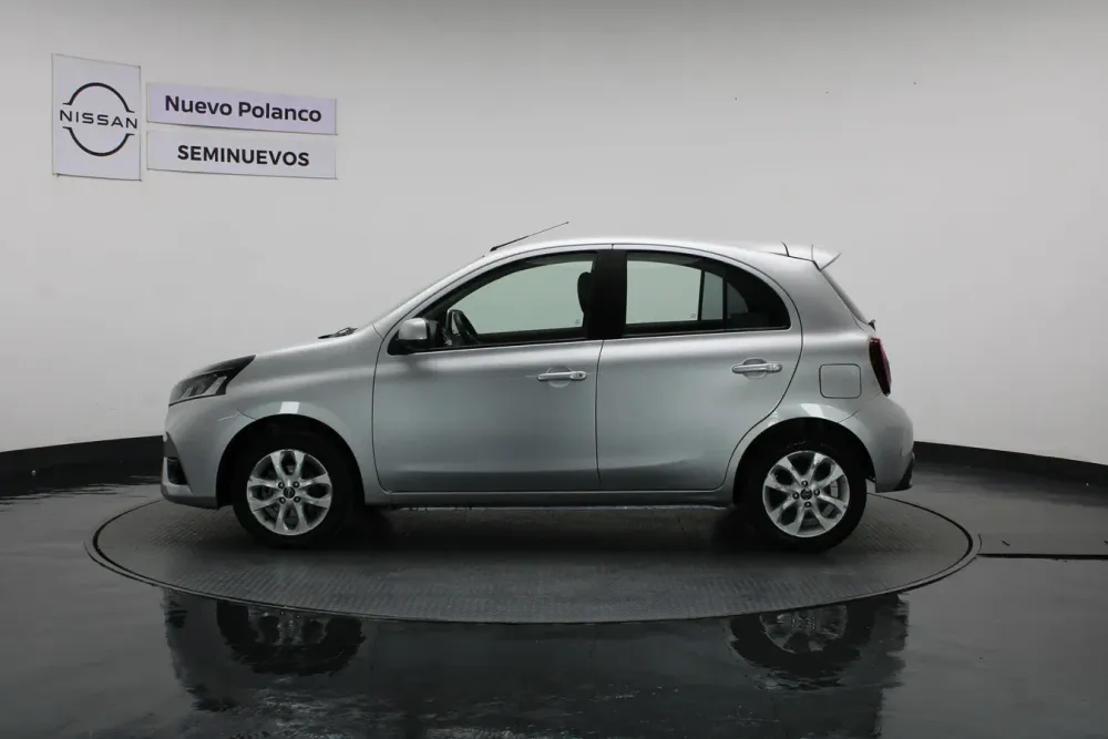 Fotografía en tamaño completo