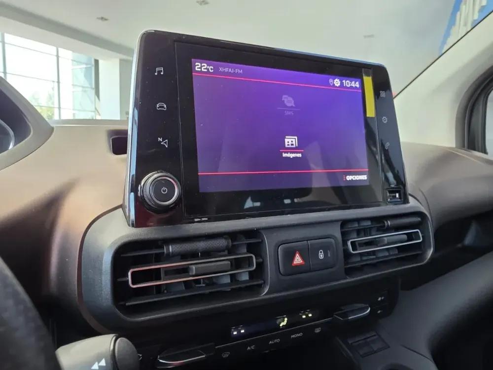 Fotografía en tamaño completo