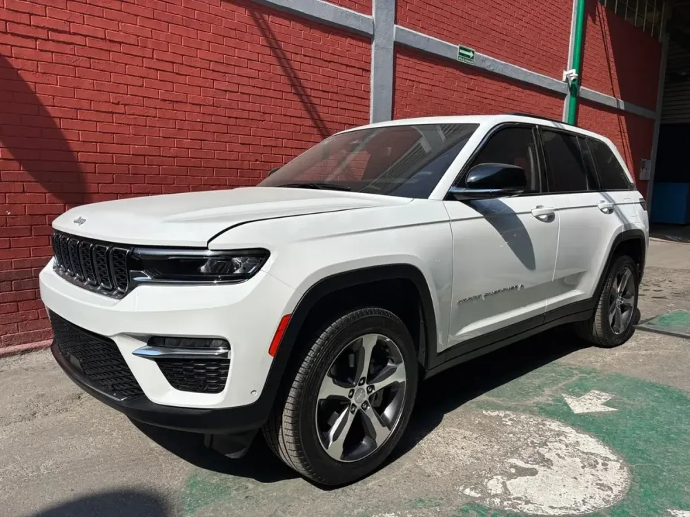 Fotografía en tamaño completo