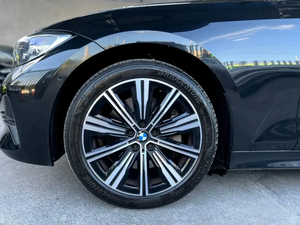 Fotografía en tamaño completo