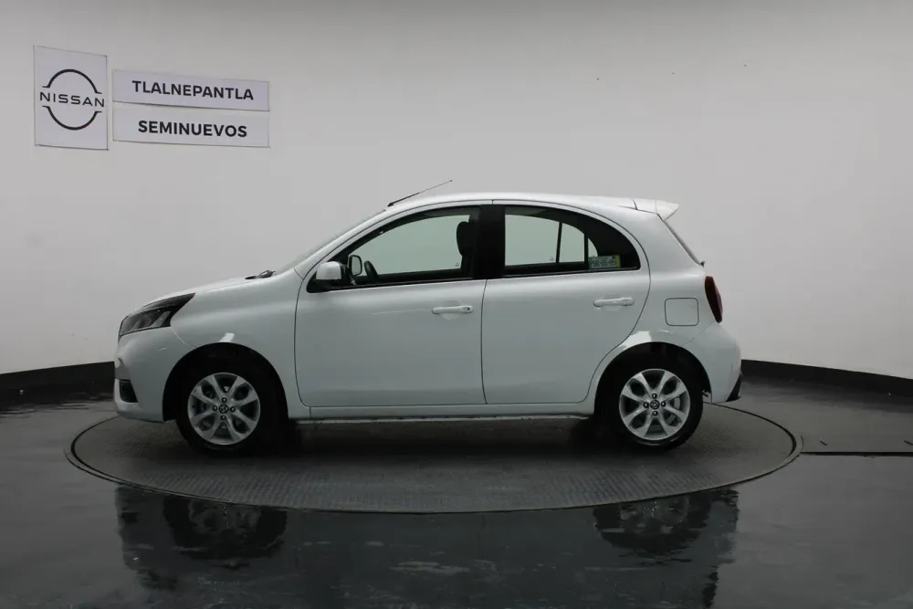 Fotografía en tamaño completo