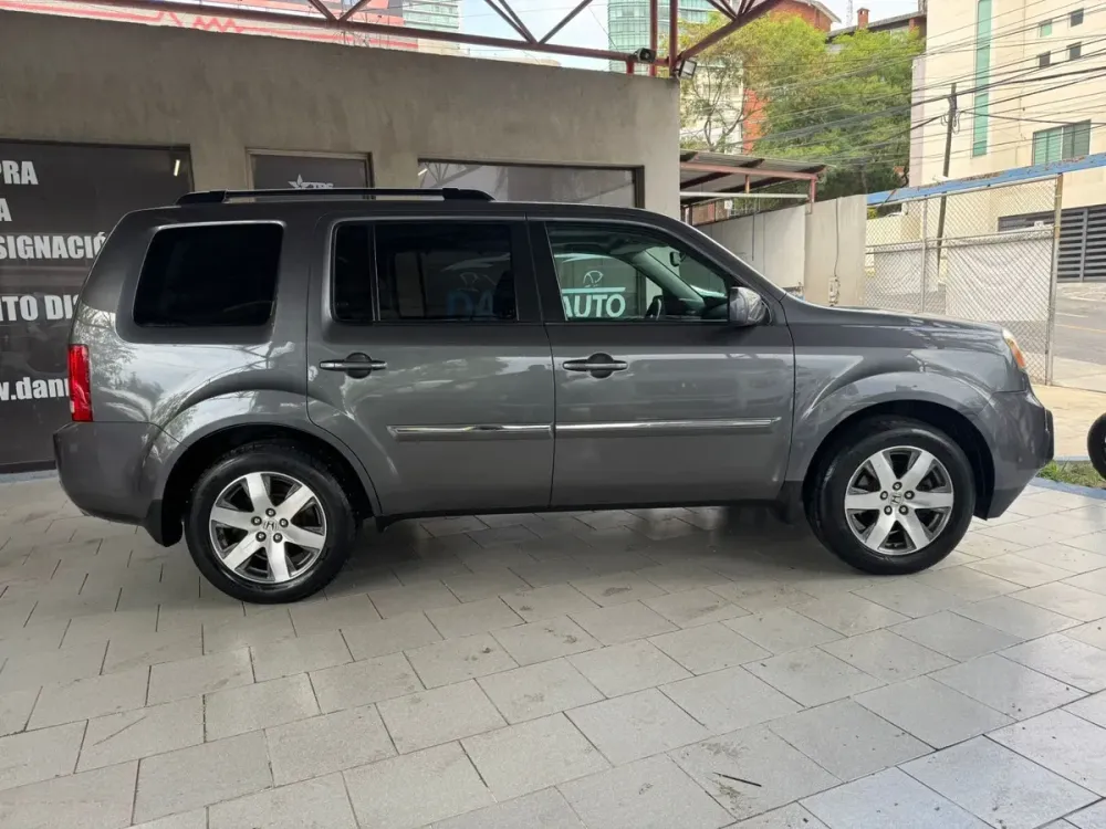 Fotografía en tamaño completo