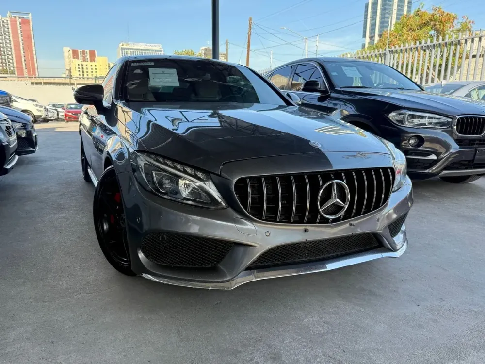 Fotografía en tamaño completo