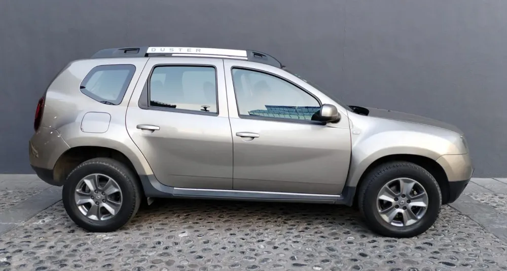 Fotografía en tamaño completo