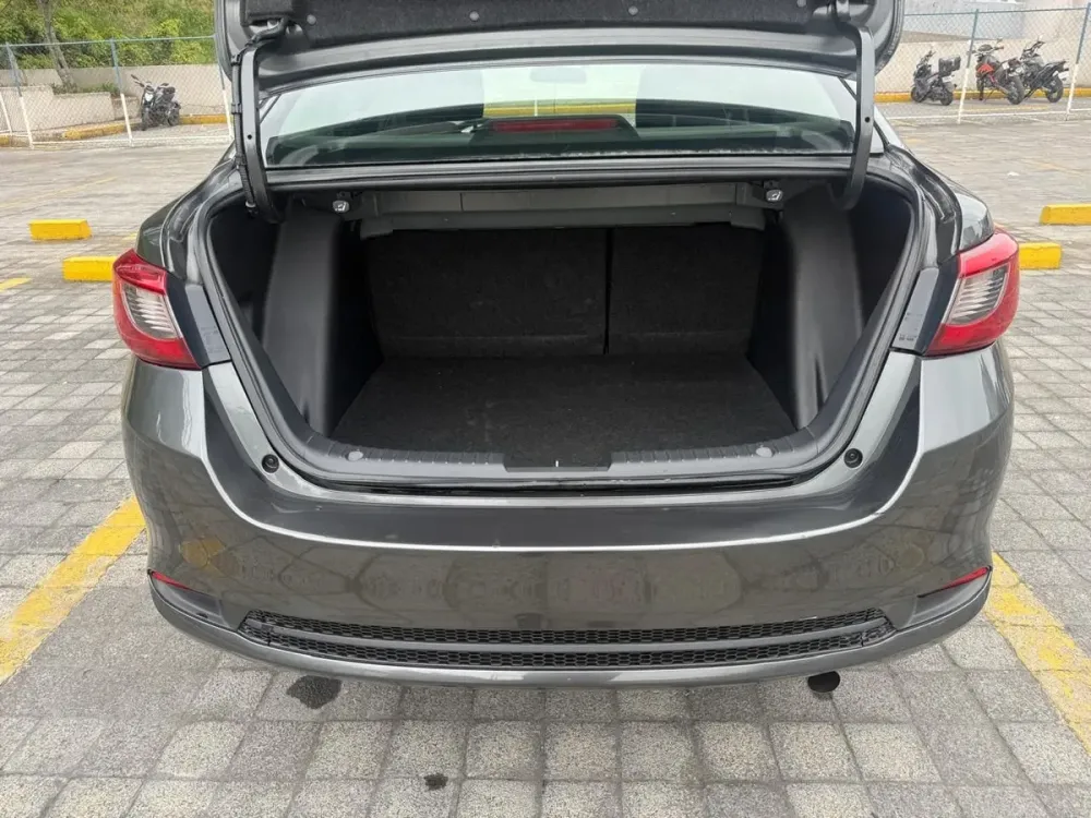 Fotografía en tamaño completo