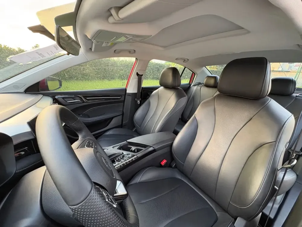 Fotografía en tamaño completo