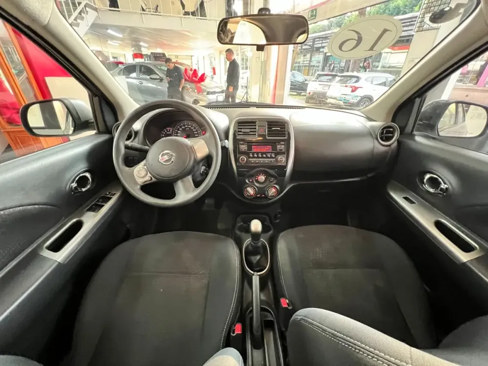 Fotografía en tamaño completo