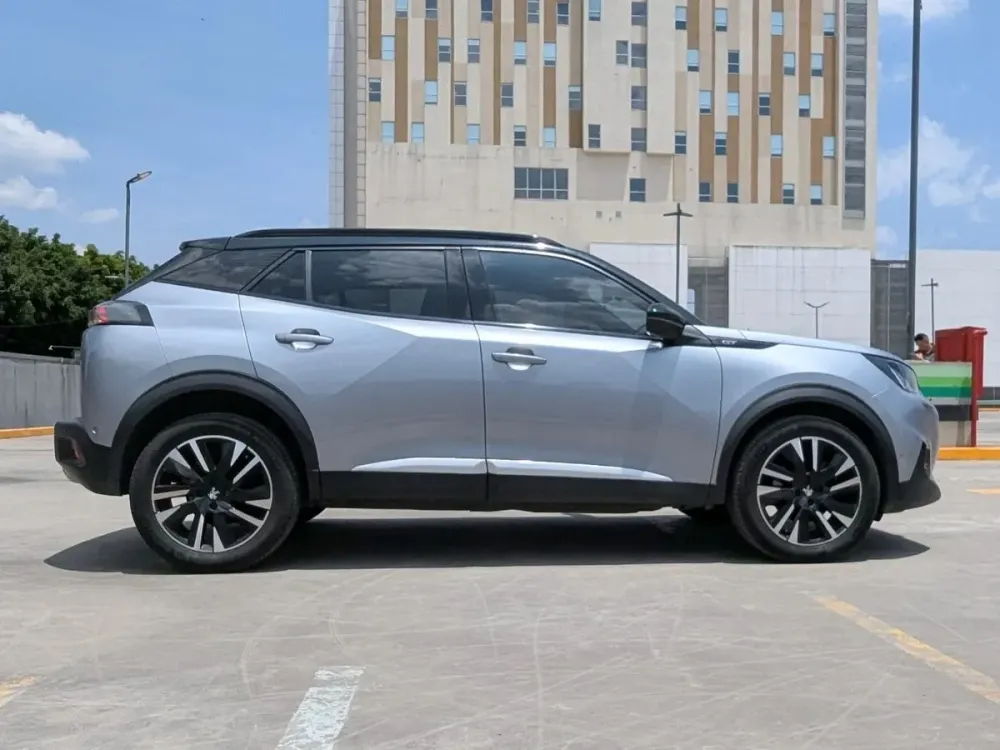 Fotografía en tamaño completo