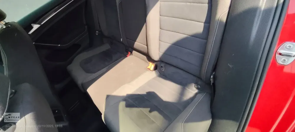 Fotografía en tamaño completo