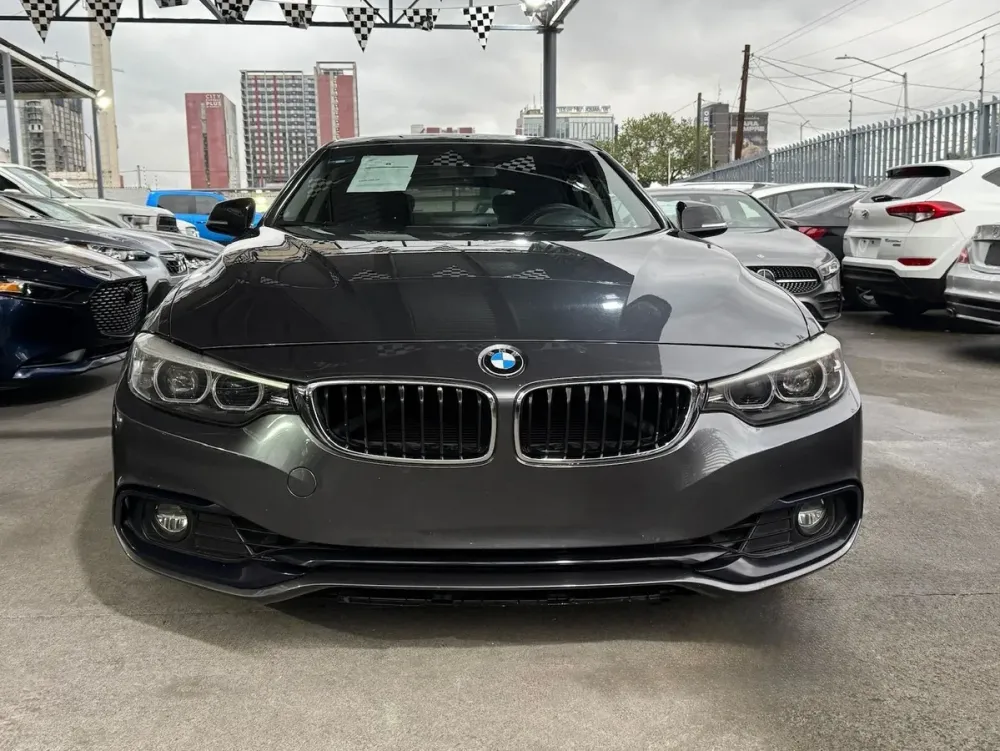 Fotografía en tamaño completo