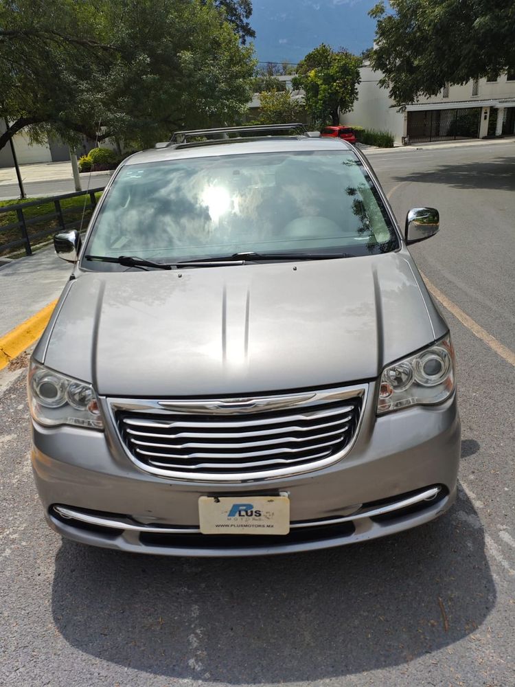 Fotografía en tamaño completo