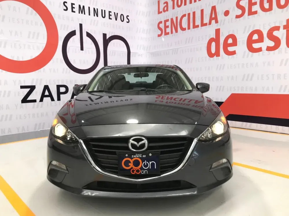 Fotografía en tamaño completo