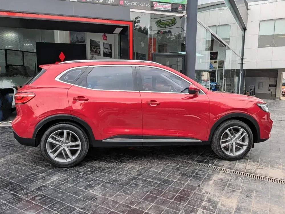 Fotografía en tamaño completo