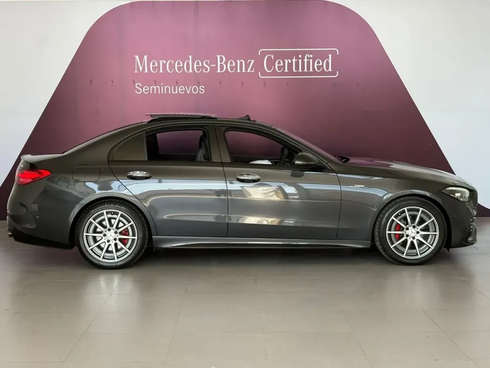 Fotografía en tamaño completo