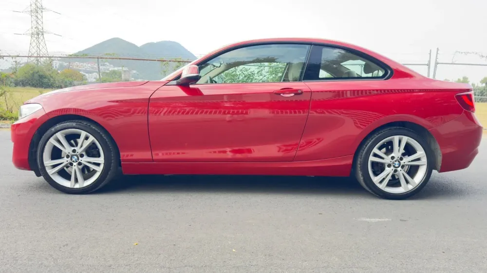 Fotografía en tamaño completo