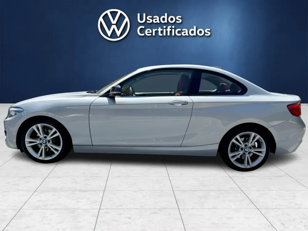 Fotografía en tamaño completo