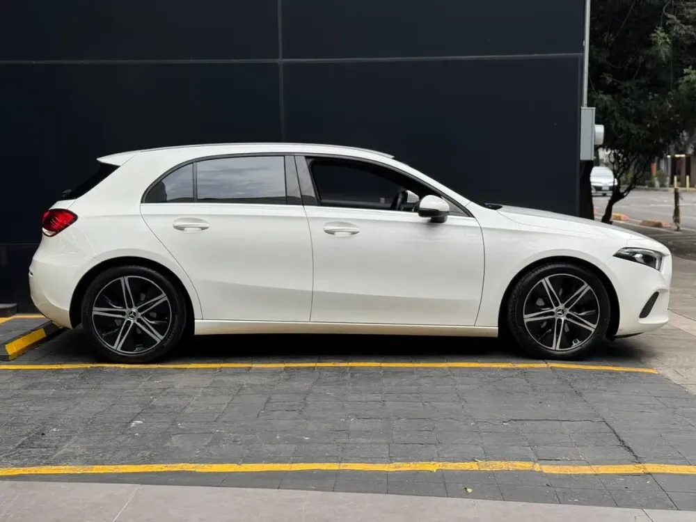 Fotografía en tamaño completo