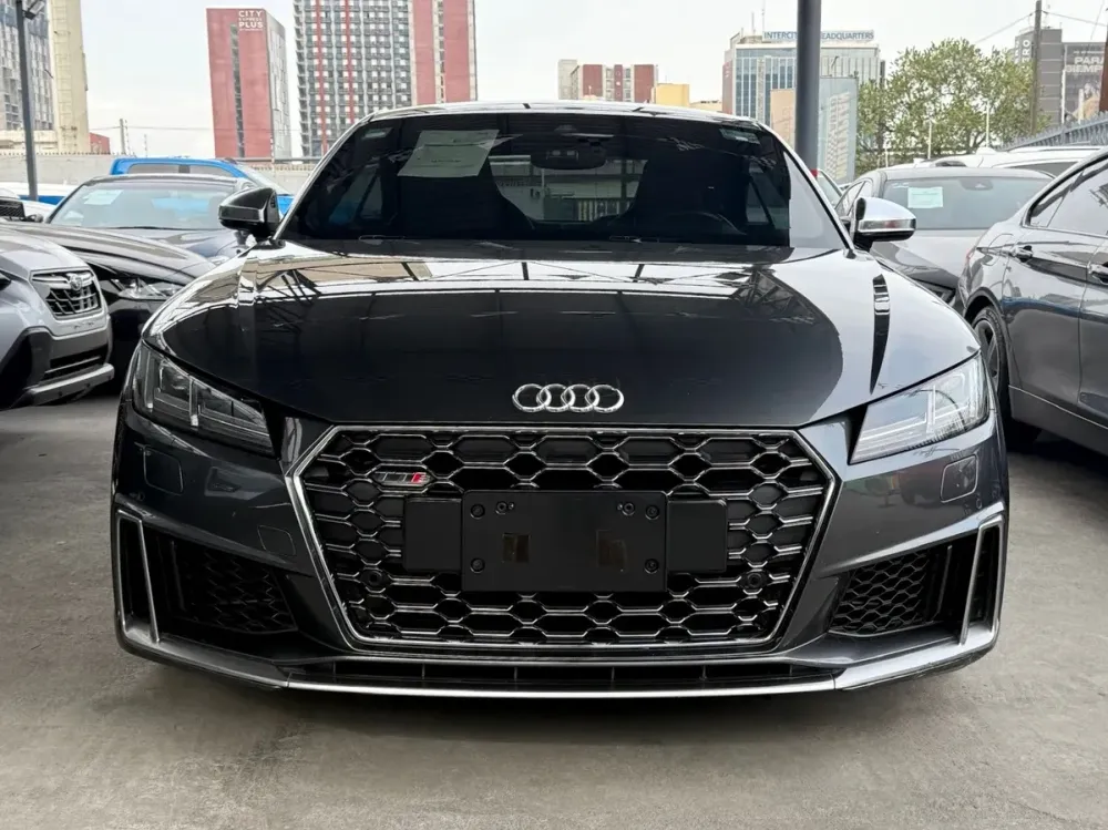 Fotografía en tamaño completo