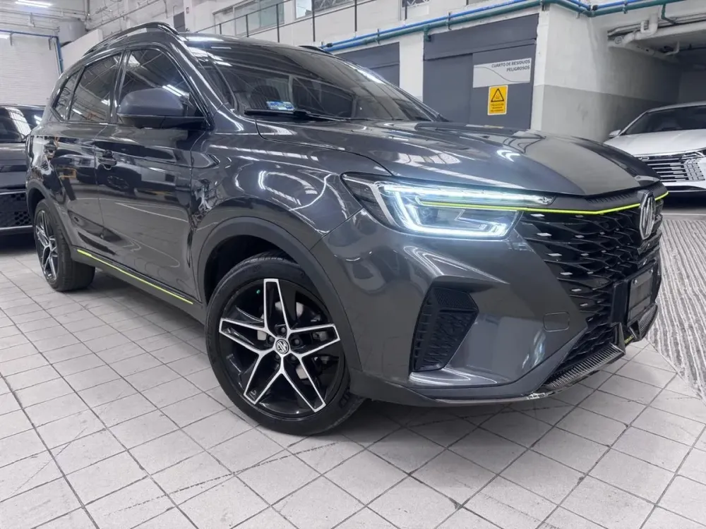 Fotografía en tamaño completo