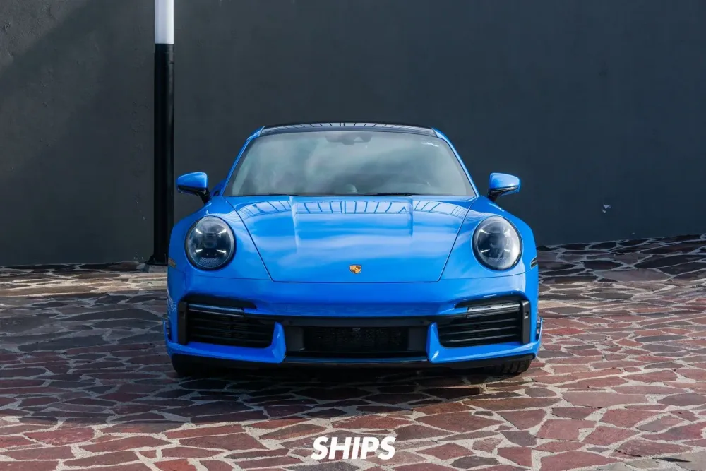 Fotografía en tamaño completo