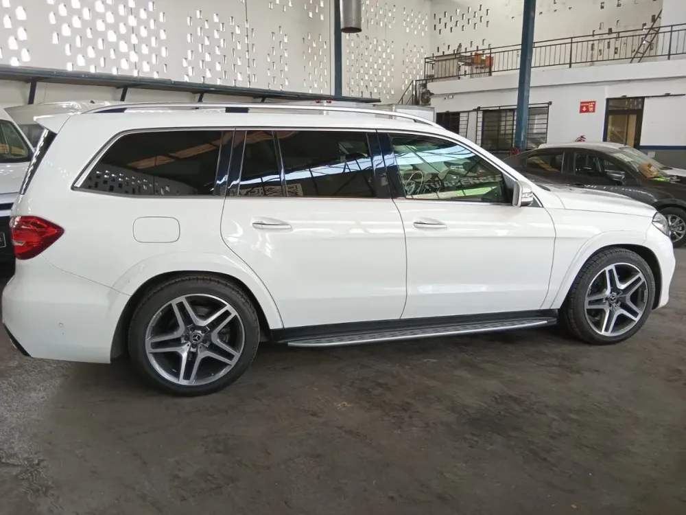 Fotografía en tamaño completo