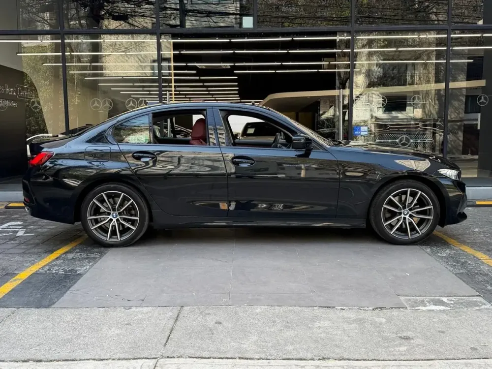 Fotografía en tamaño completo