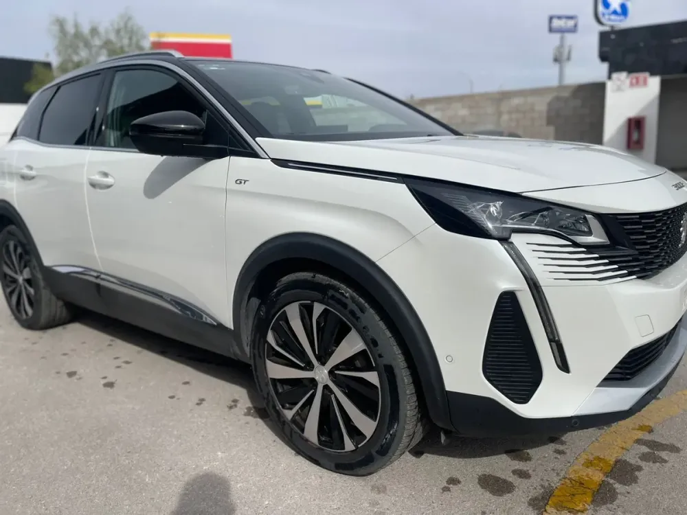 Fotografía en tamaño completo