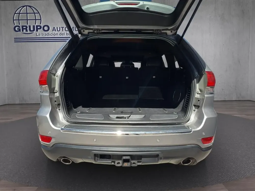 Fotografía en tamaño completo