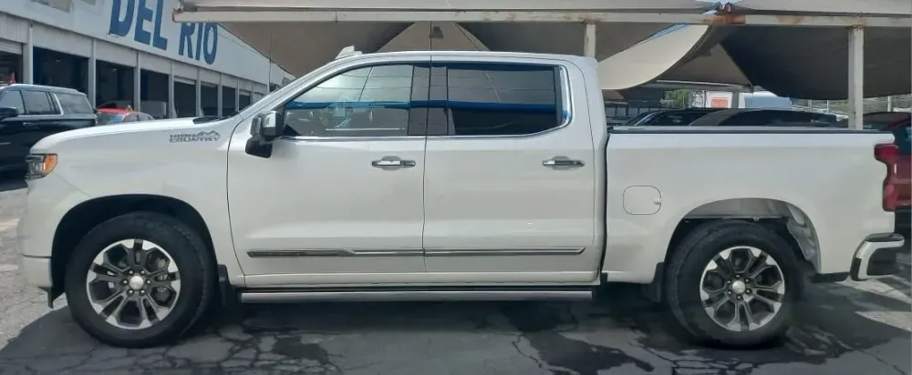 Fotografía en tamaño completo