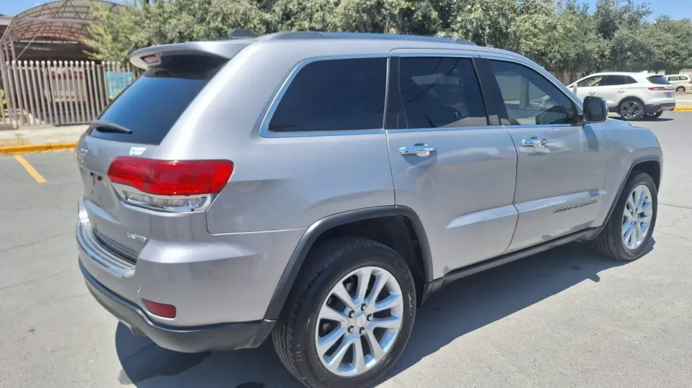 Fotografía en tamaño completo