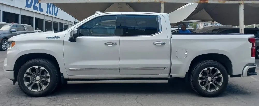 Fotografía en tamaño completo