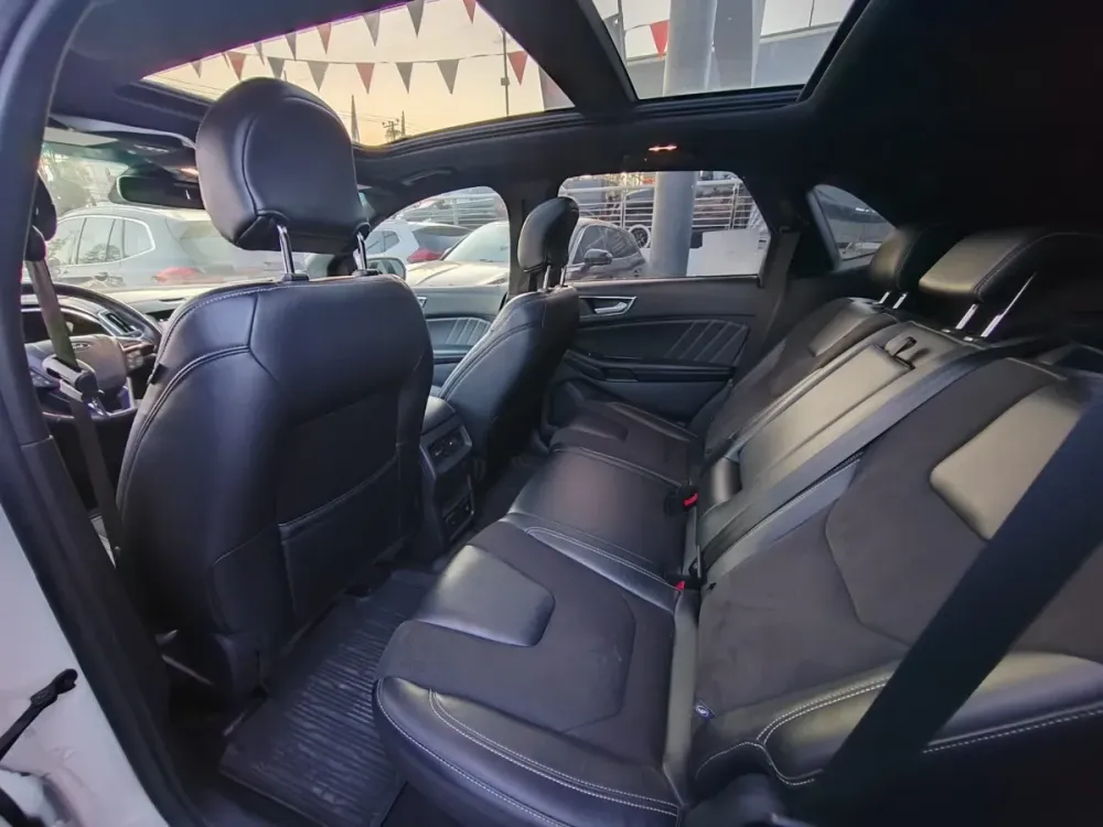 Fotografía en tamaño completo