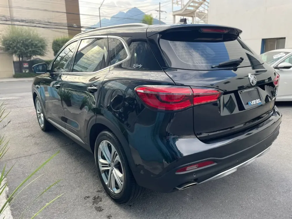 Fotografía en tamaño completo