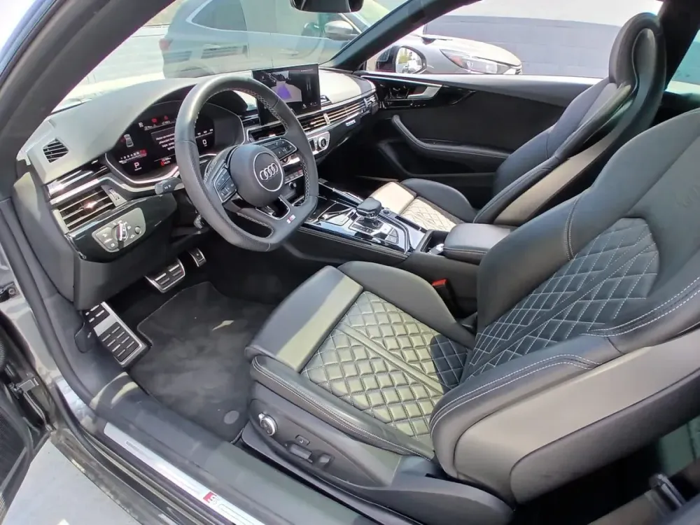 Fotografía en tamaño completo