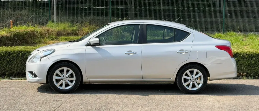 Fotografía en tamaño completo