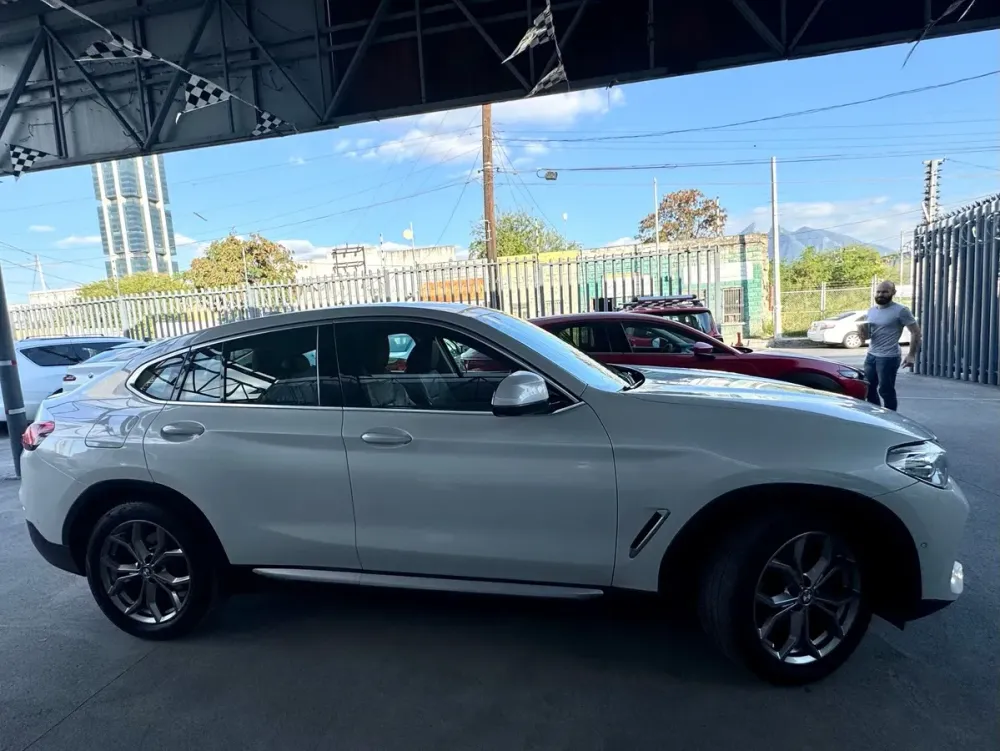 Fotografía en tamaño completo