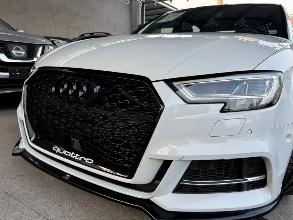 Fotografía en tamaño completo