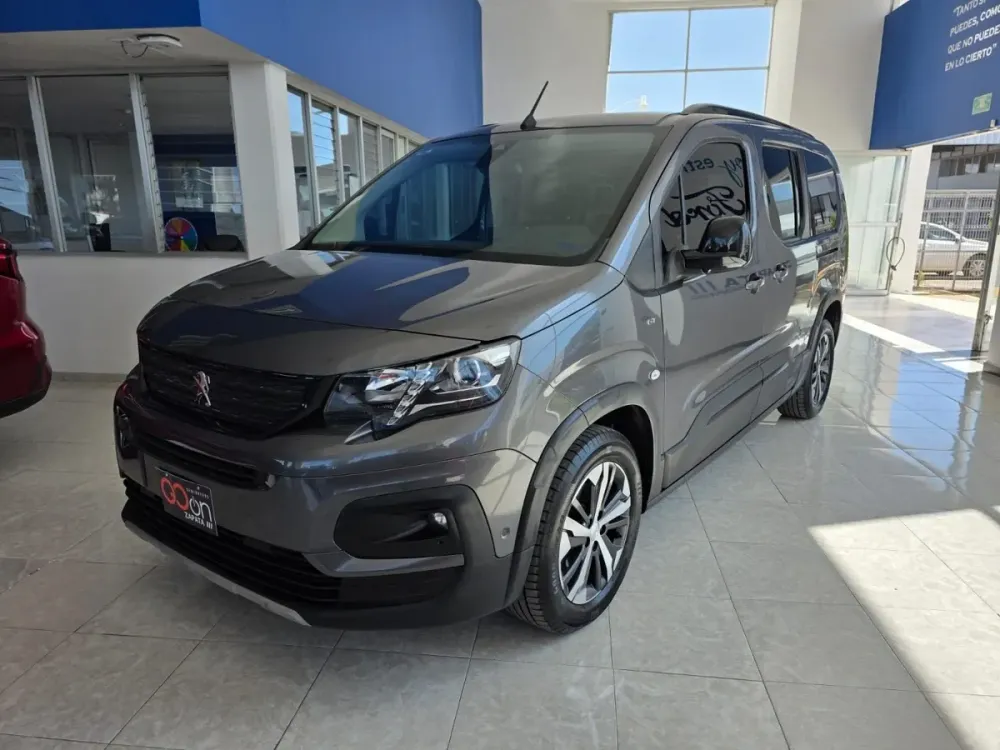 Fotografía en tamaño completo