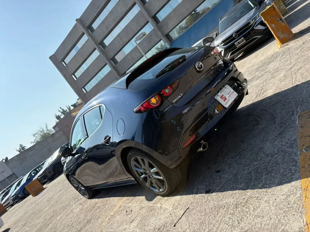 Fotografía en tamaño completo