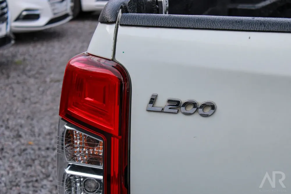 Fotografía en tamaño completo